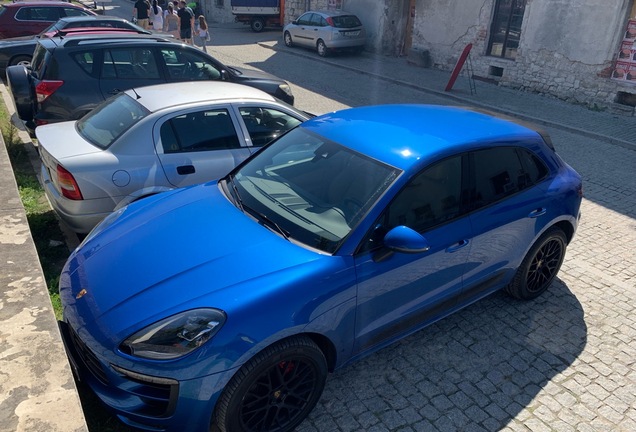 Porsche 95B Macan GTS