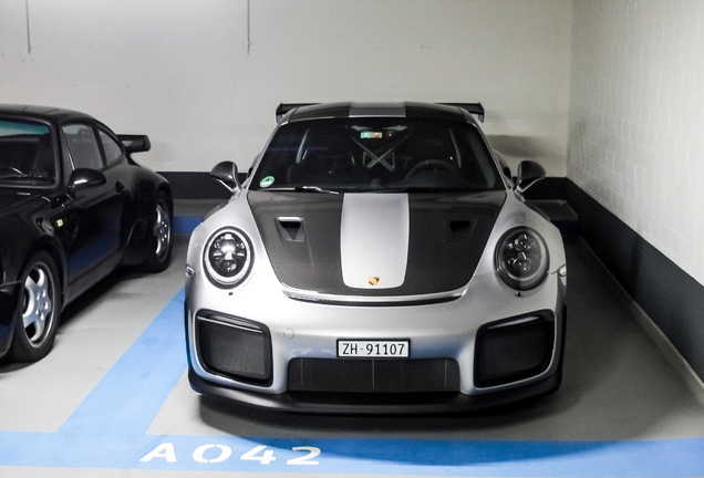 Porsche 991 GT2 RS Weissach Package