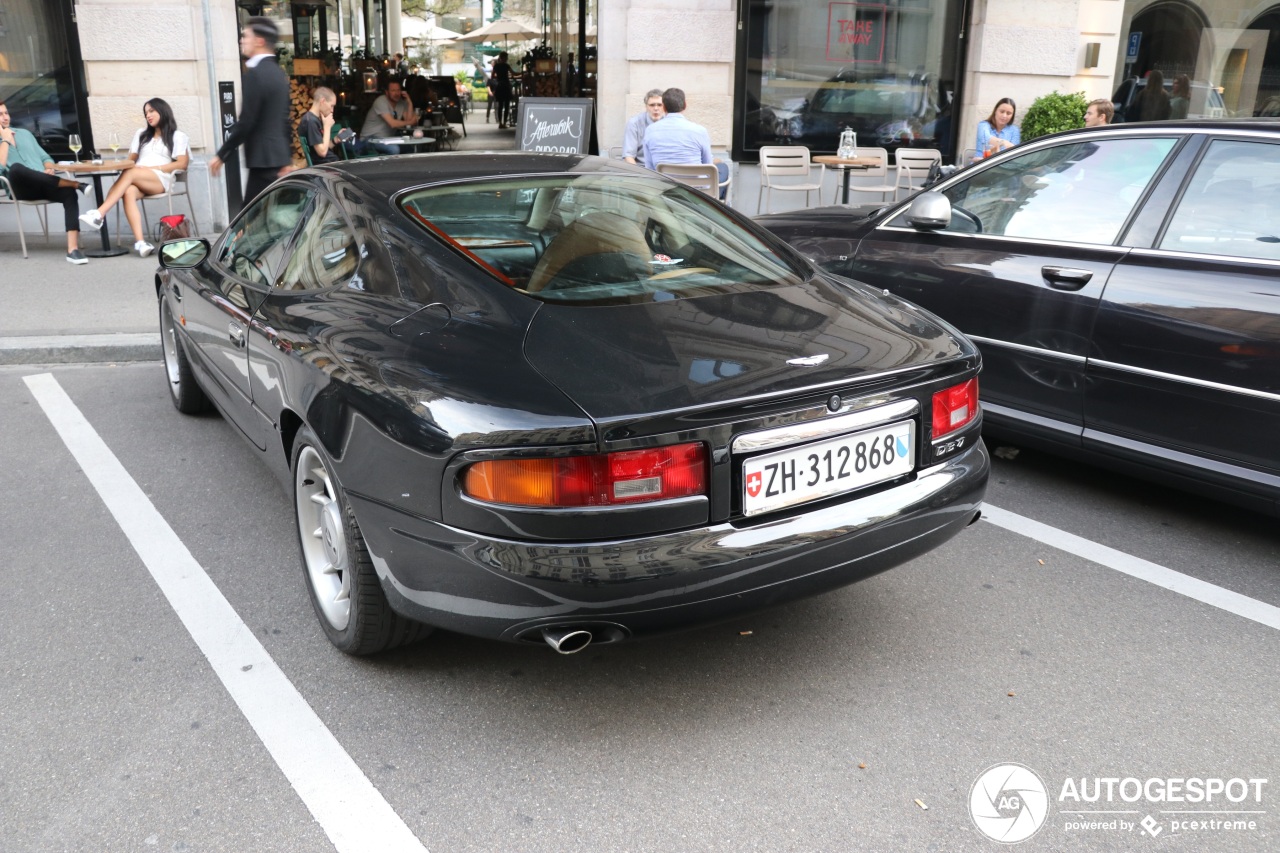 Aston Martin DB7