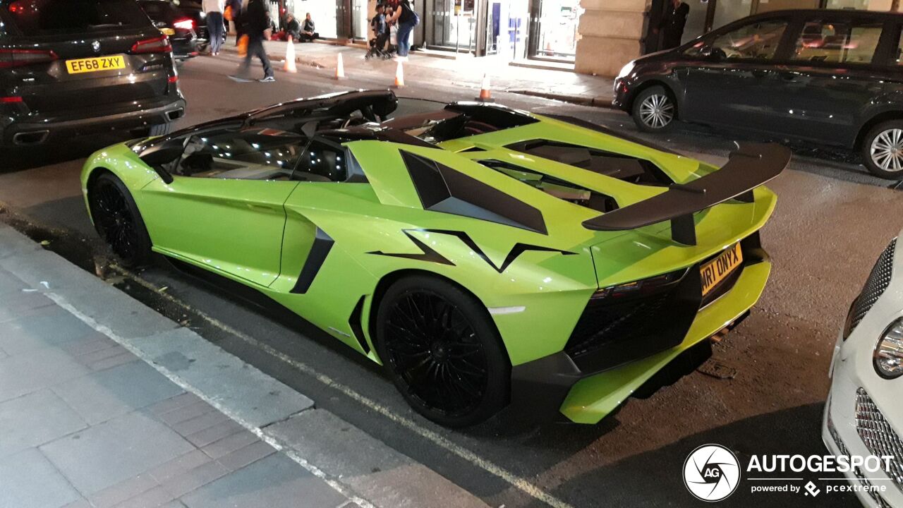 Lamborghini Aventador LP750-4 SuperVeloce Roadster