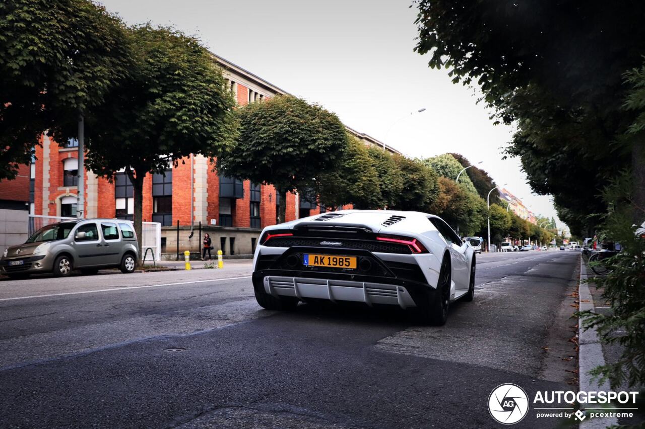 Lamborghini Huracán LP640-4 EVO