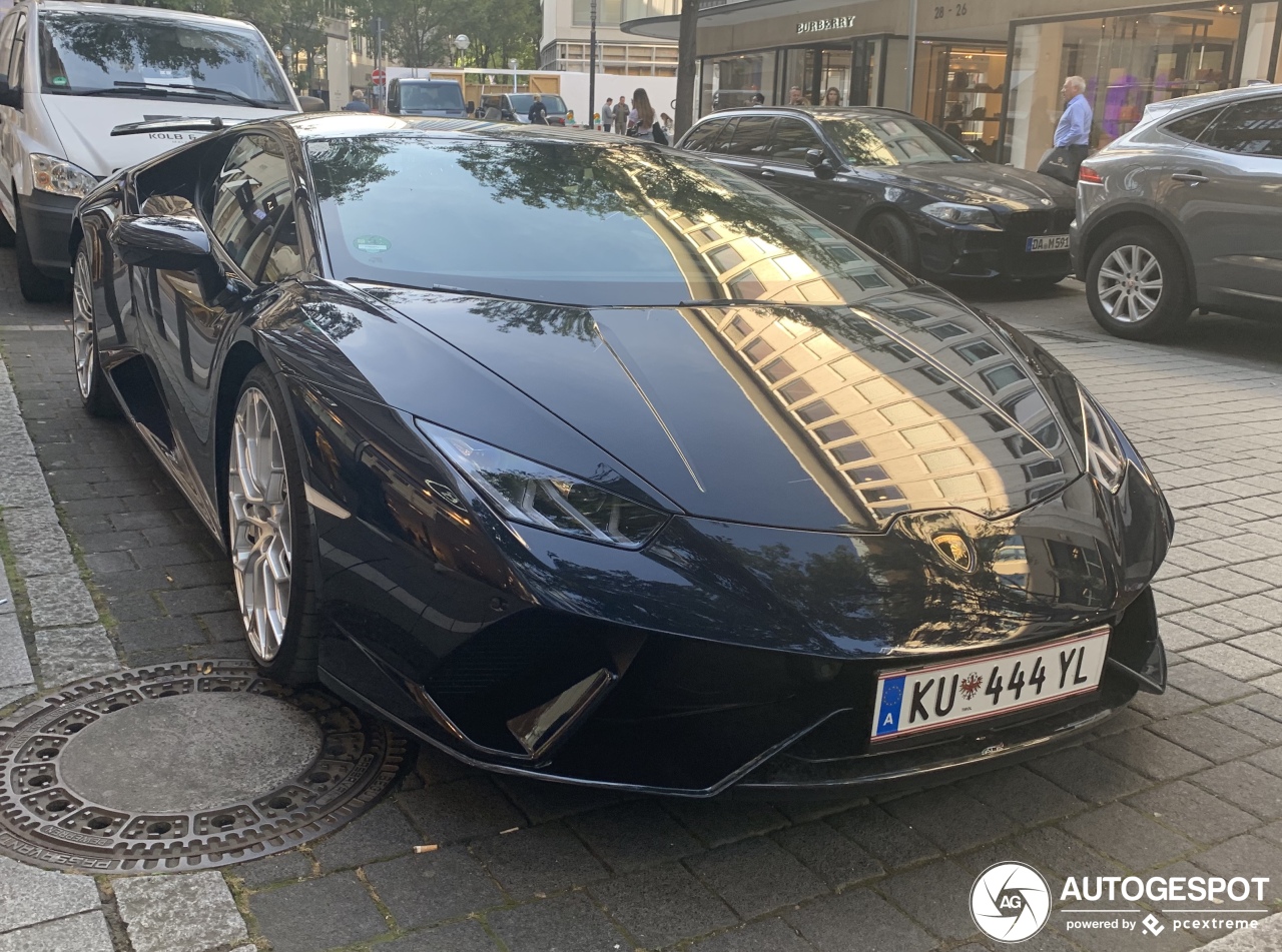 Lamborghini Huracán LP640-4 Performante