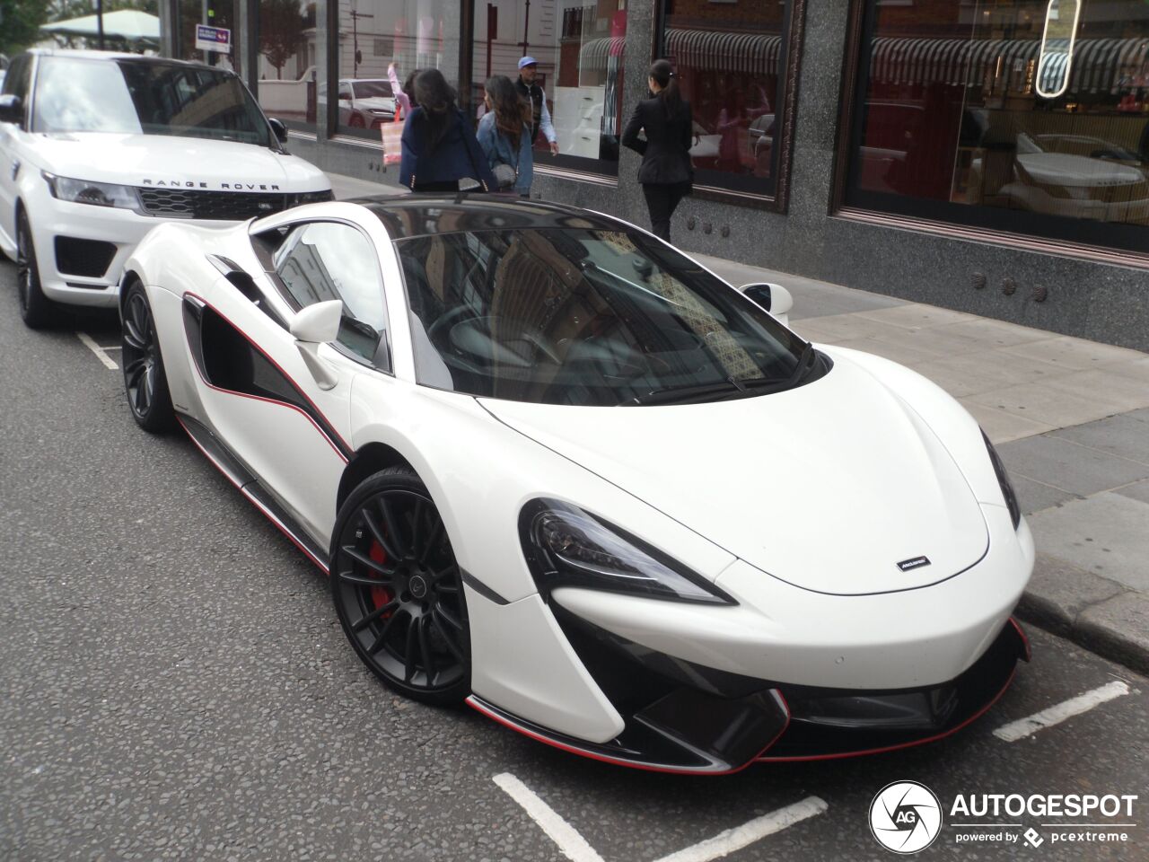 McLaren 570S