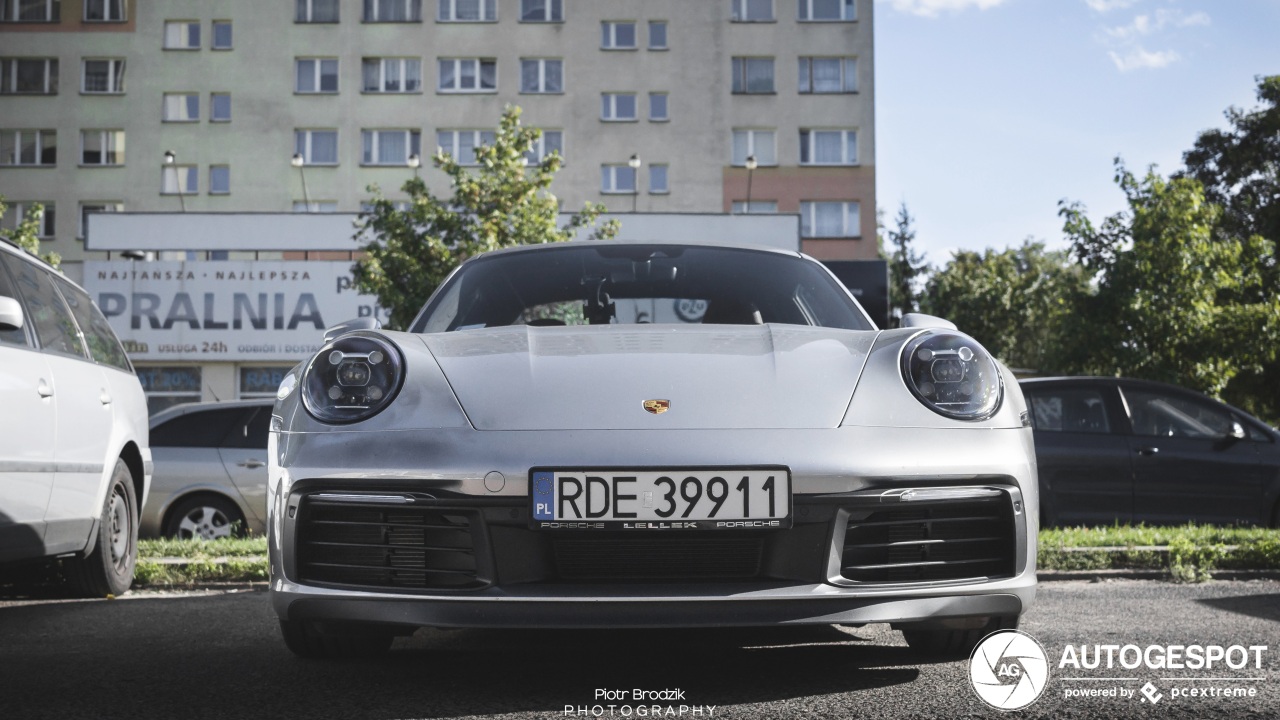 Porsche 992 Carrera S