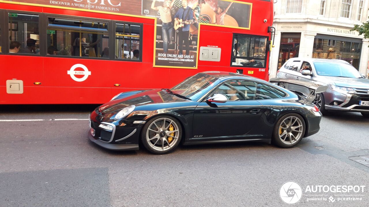 Porsche 997 GT3 RS 4.0