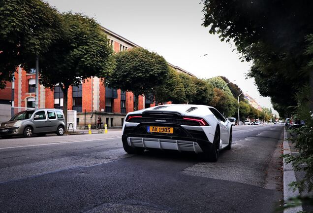 Lamborghini Huracán LP640-4 EVO