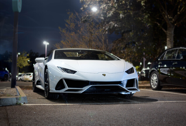 Lamborghini Huracán LP640-4 EVO Spyder