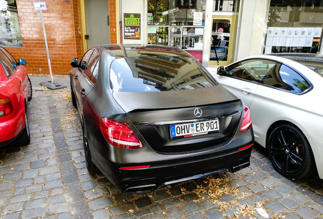 Mercedes-AMG E 63 S W213