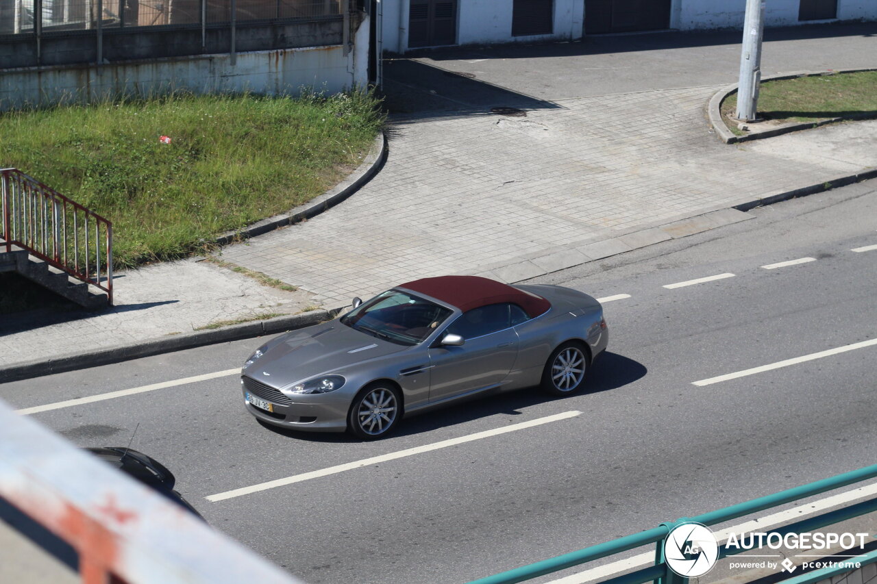 Aston Martin DB9 Volante