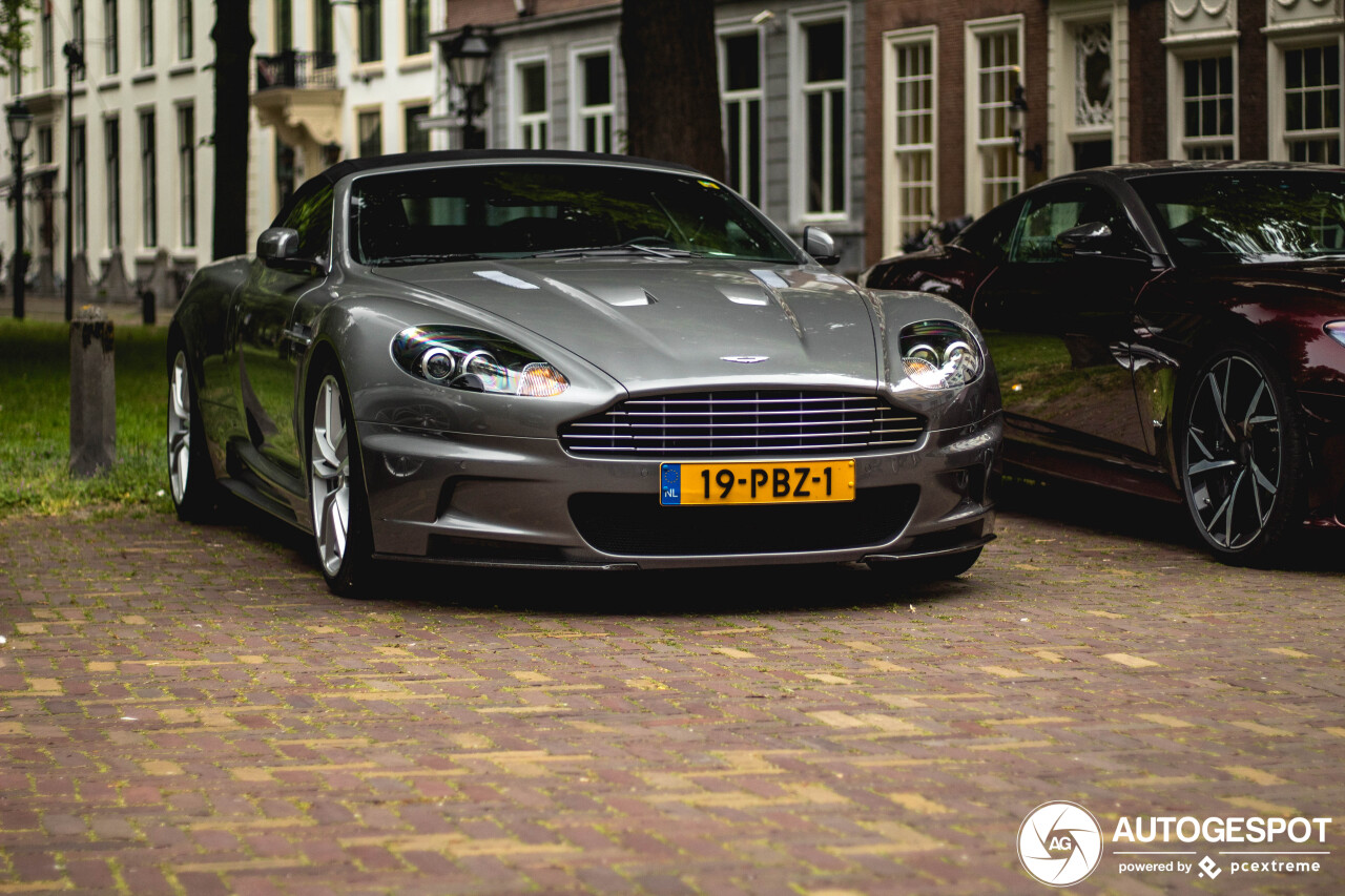 Aston Martin DBS Volante