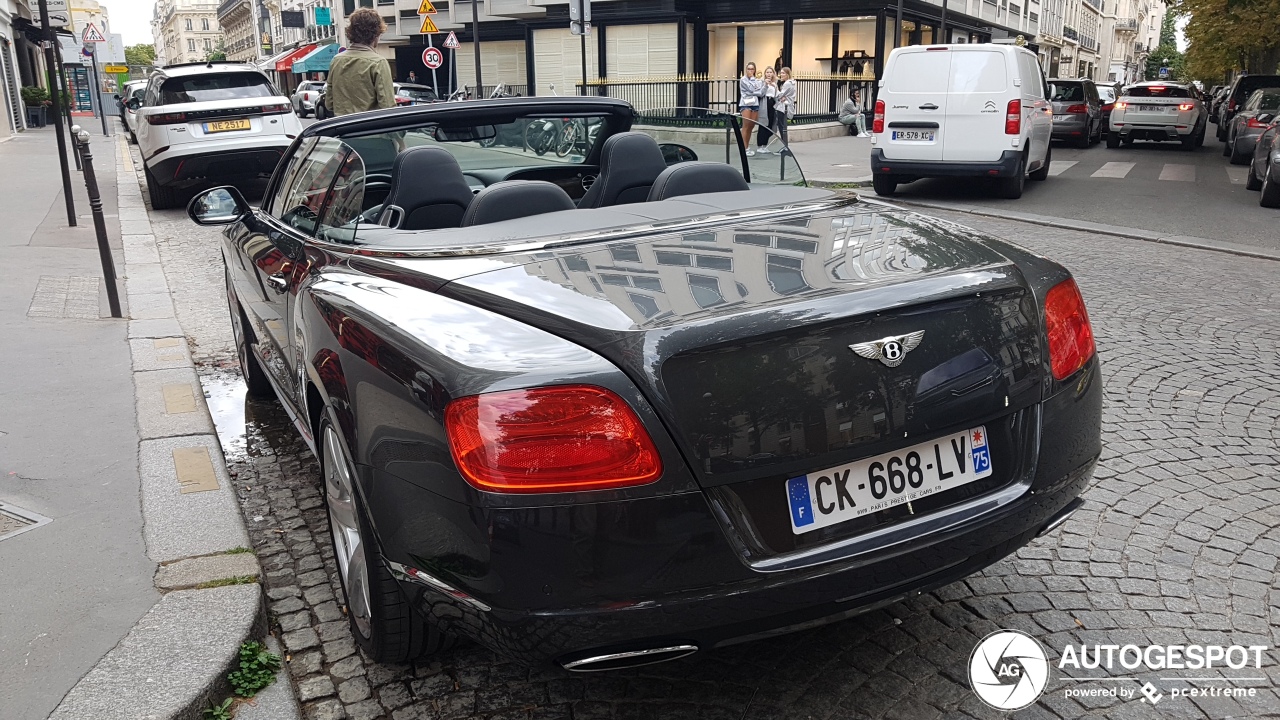 Bentley Continental GTC 2012