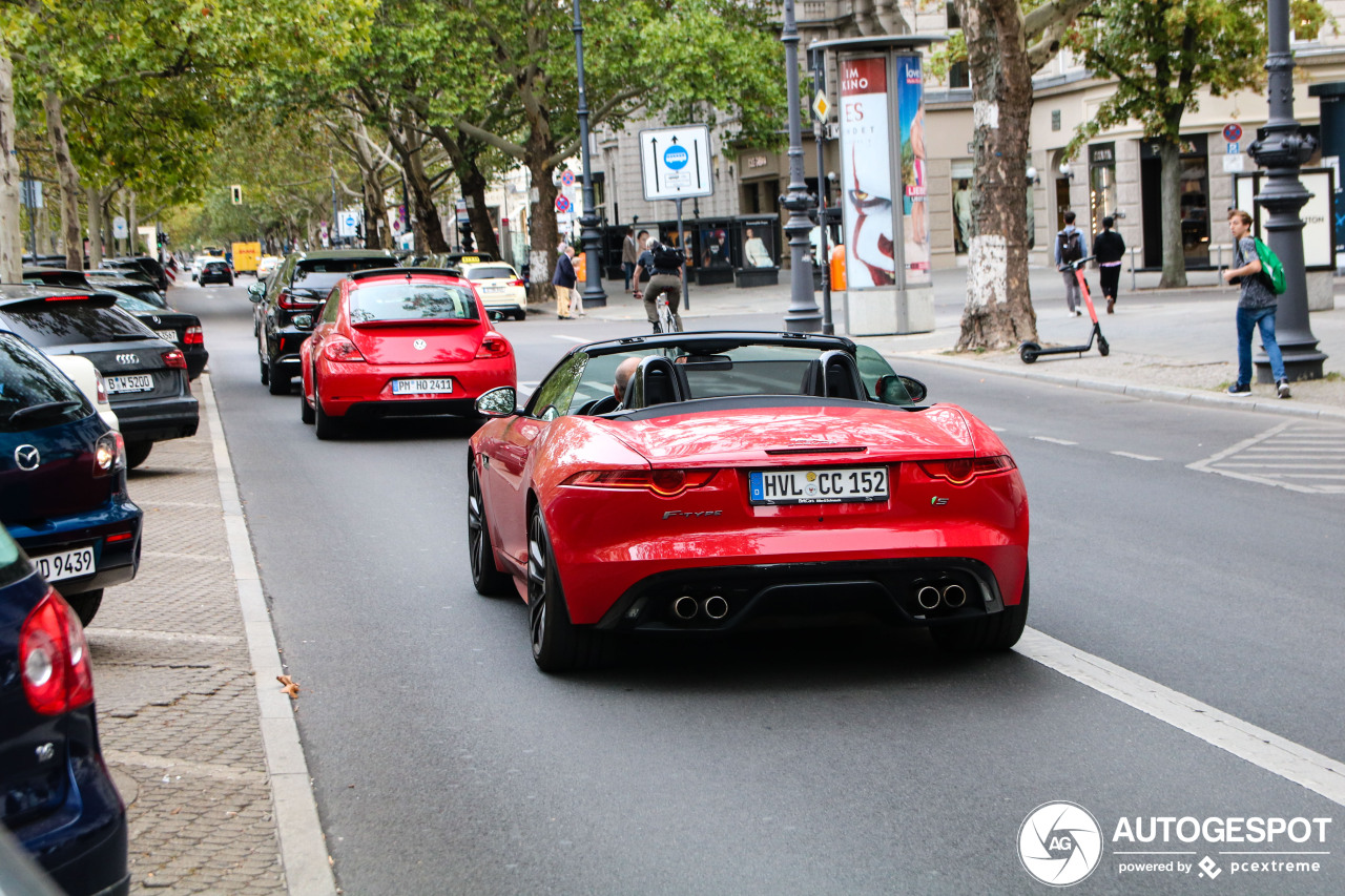 Jaguar F-TYPE S V8 Convertible