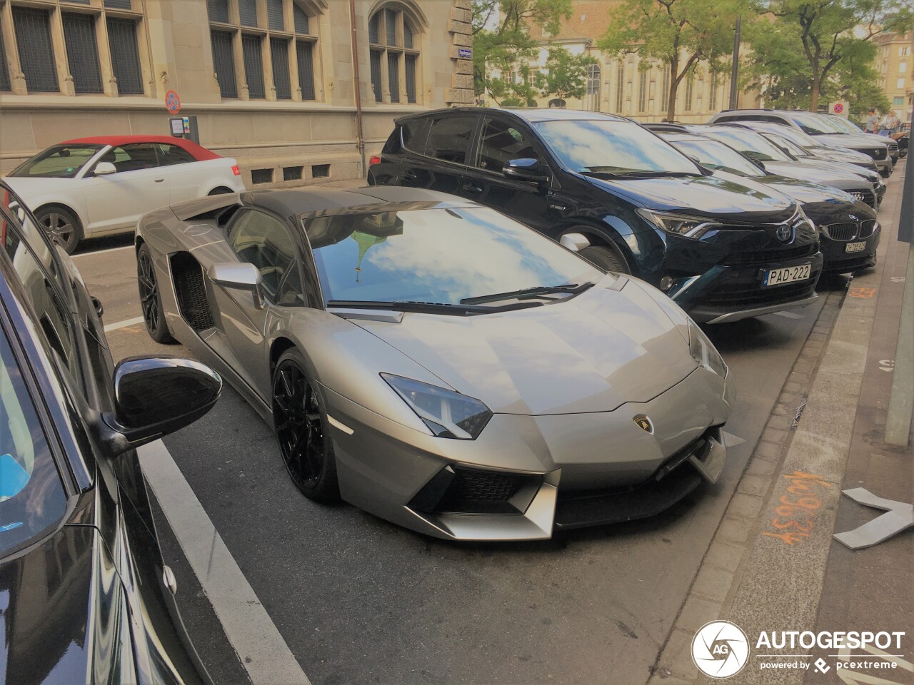 Lamborghini Aventador LP700-4 Roadster