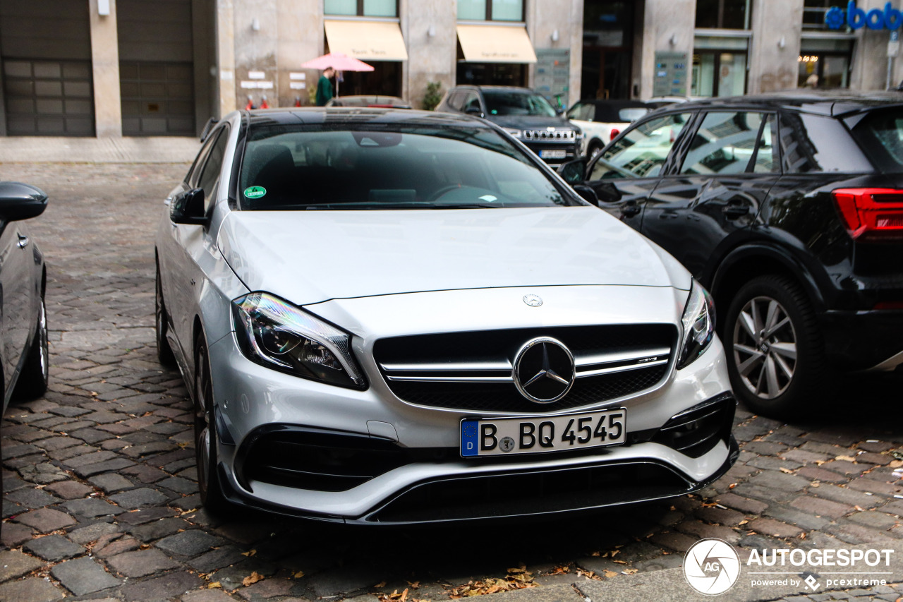 Mercedes-AMG A 45 W176 2015