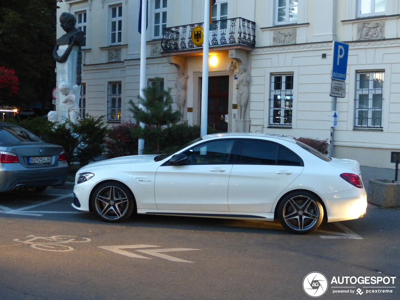 Mercedes-AMG C 63 W205