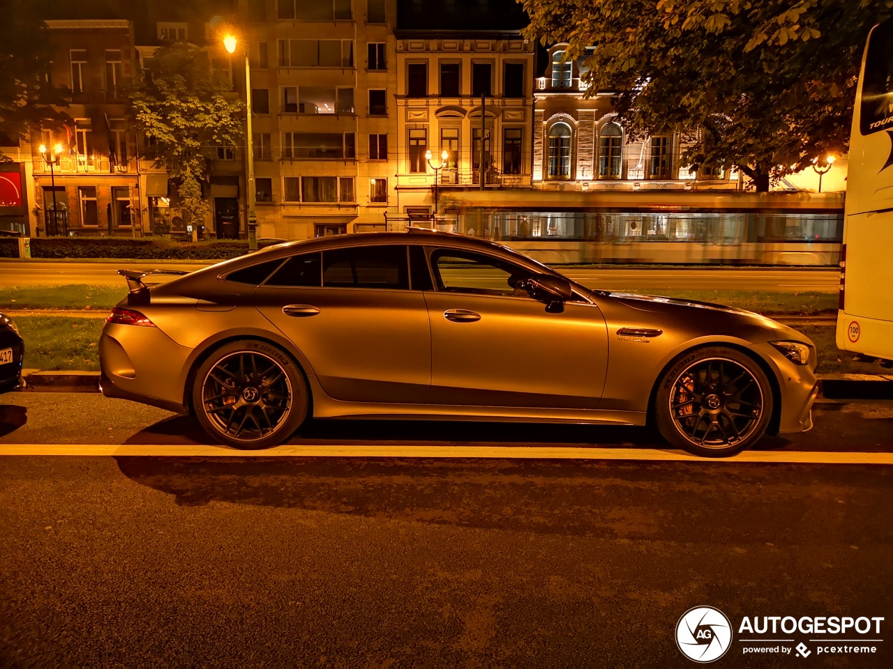 Mercedes-AMG GT 63 S X290