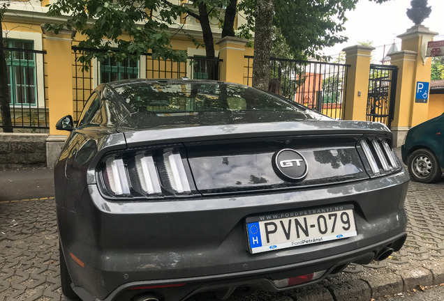 Ford Mustang GT 2015