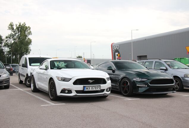 Ford Mustang GT 2015