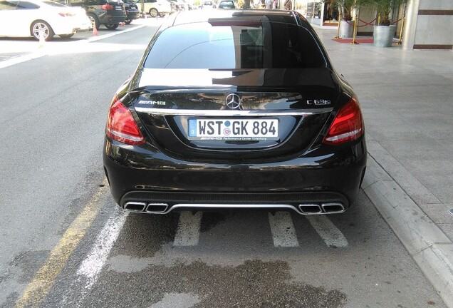 Mercedes-AMG C 63 S W205