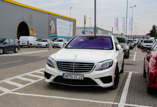 Mercedes-Benz S 63 AMG V222