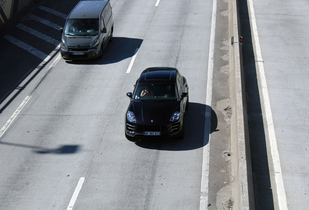 Porsche 95B Macan Turbo