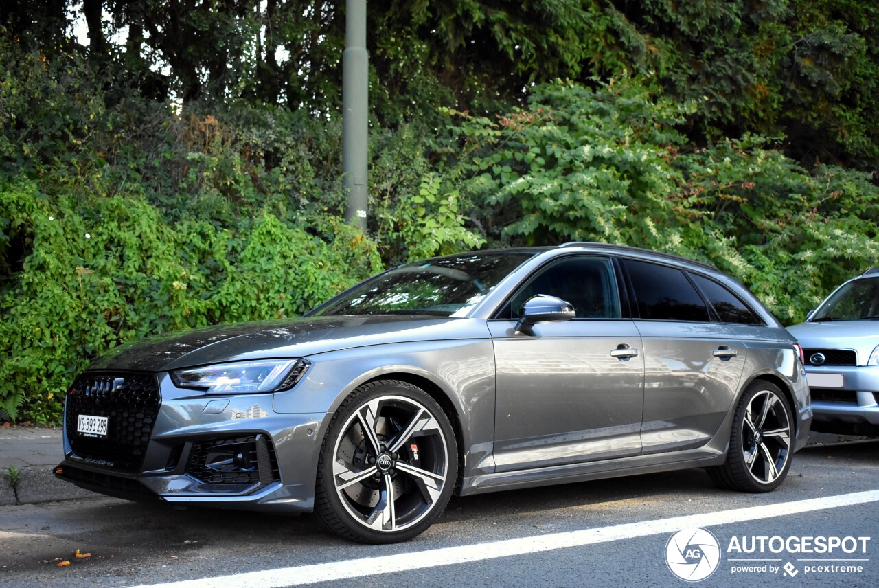 Audi RS4 Avant B9