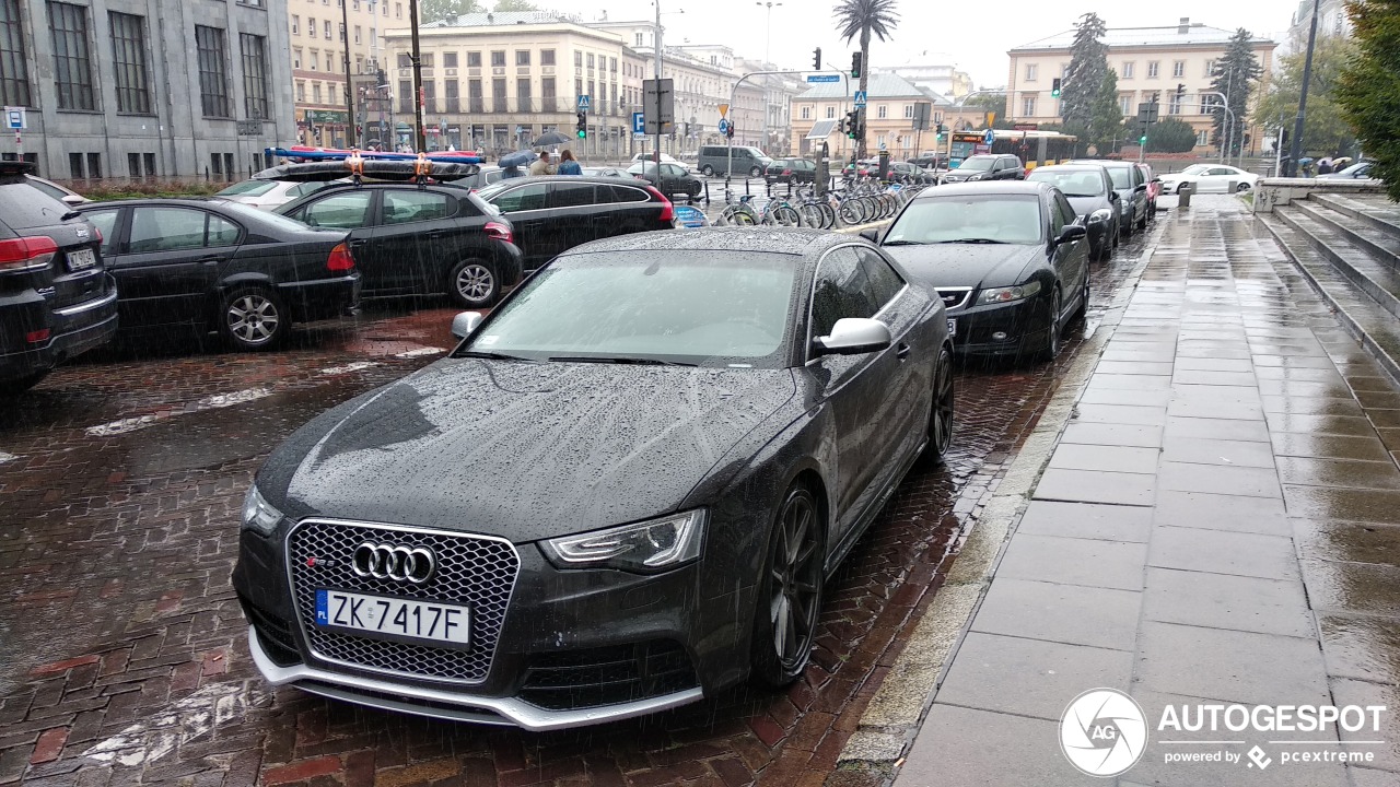 Audi RS5 B8 2012