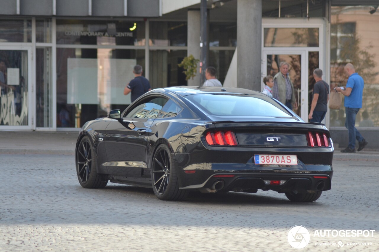 Ford Mustang GT 2015