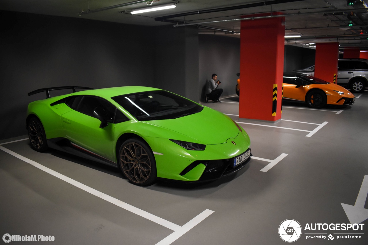 Lamborghini Huracán LP640-4 Performante