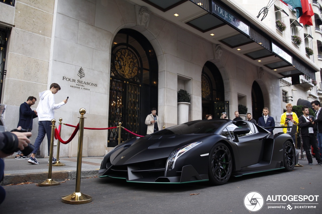 Lamborghini Veneno LP750-4 Roadster