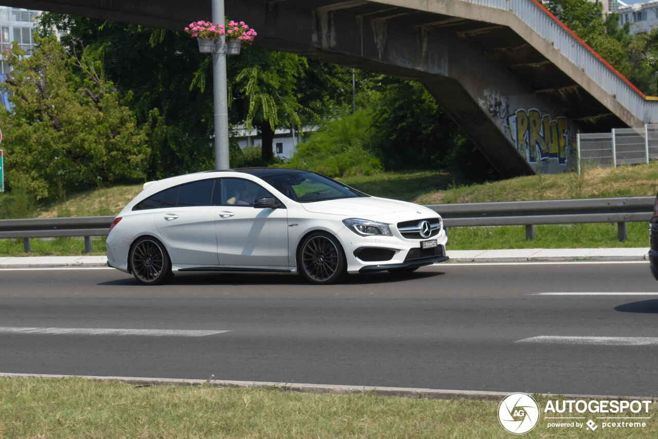 Mercedes-AMG CLA 45 Shooting Brake X117