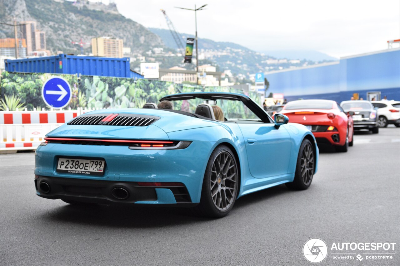 Porsche 992 Carrera 4S Cabriolet