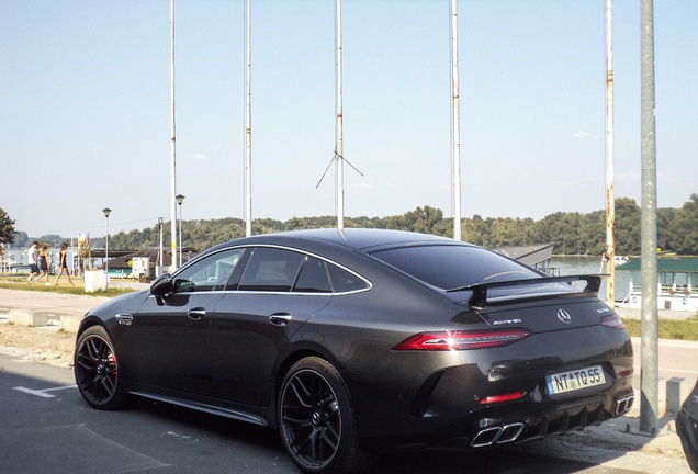 Mercedes-AMG GT 63 X290