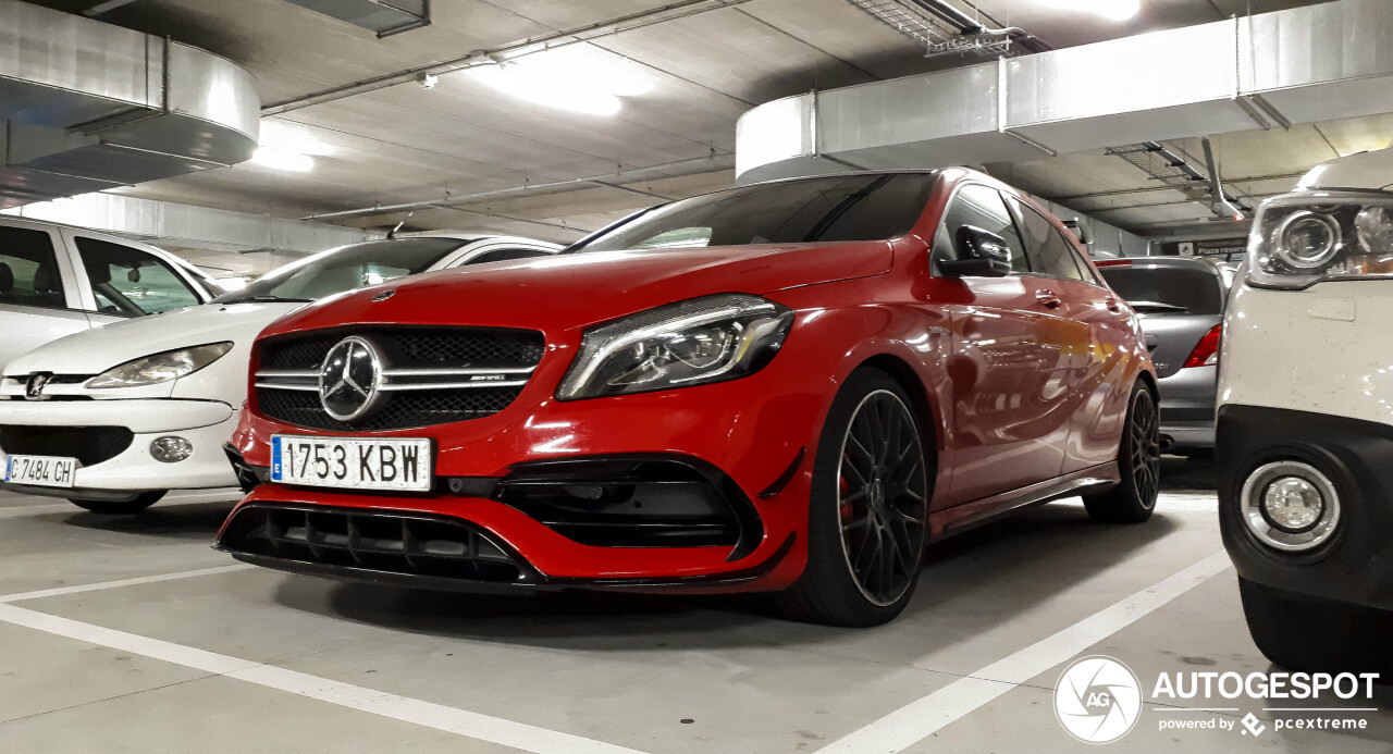 Mercedes-AMG A 45 W176 2015