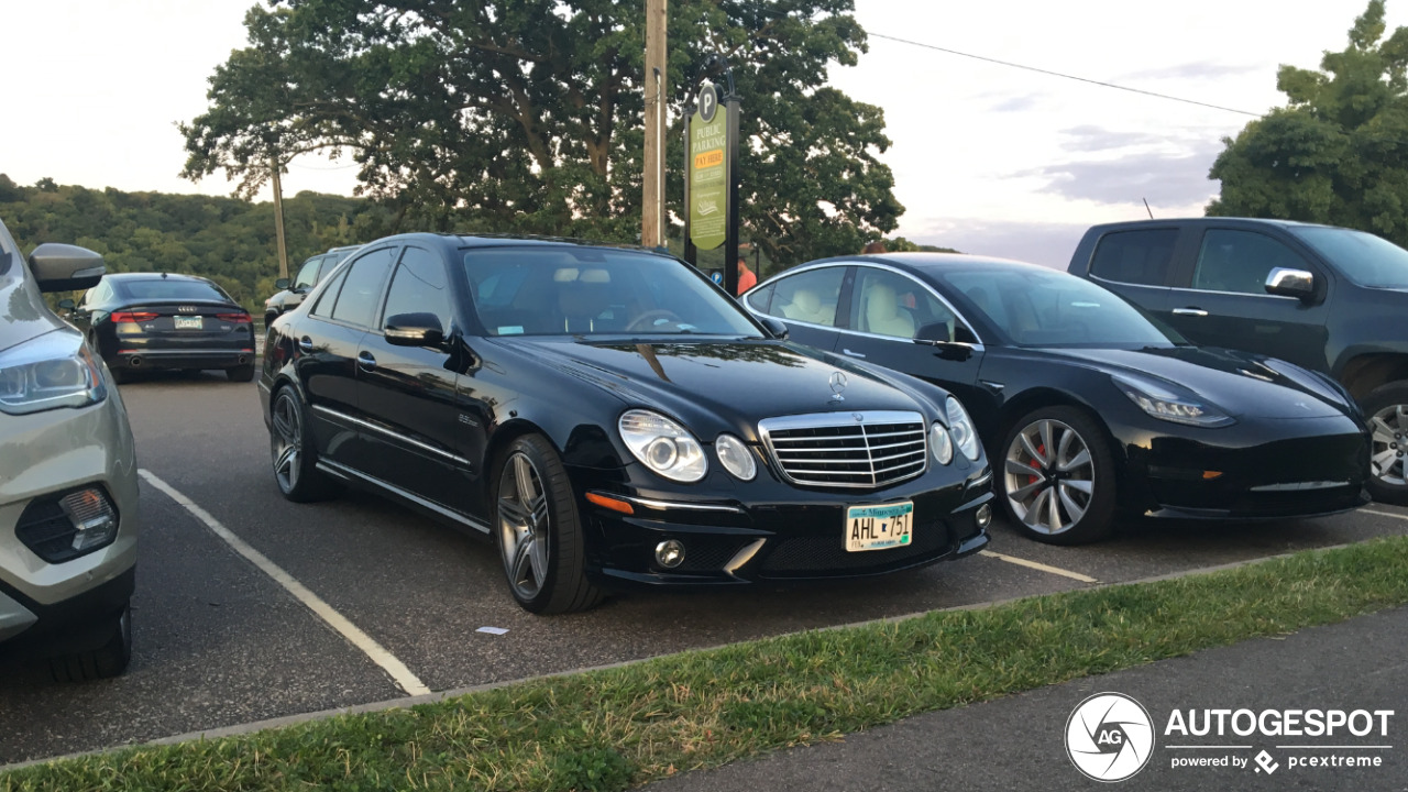 Mercedes-Benz E 63 AMG