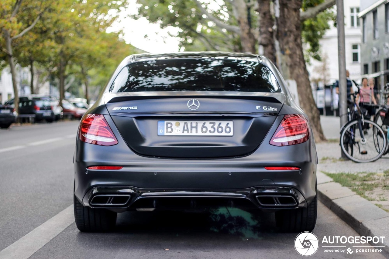 Mercedes-AMG E 63 S W213 Edition 1