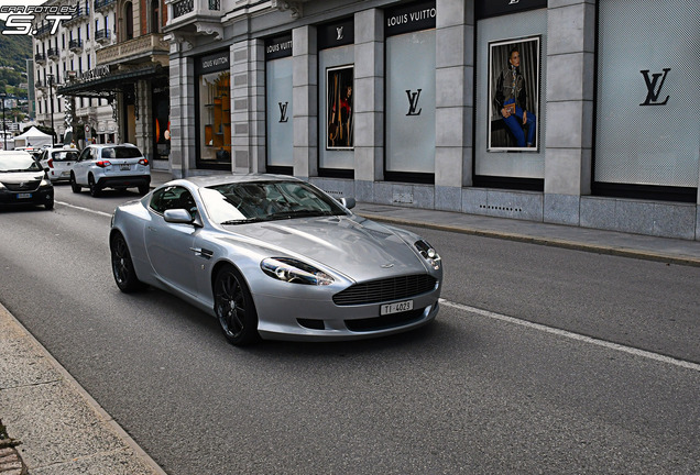Aston Martin DB9
