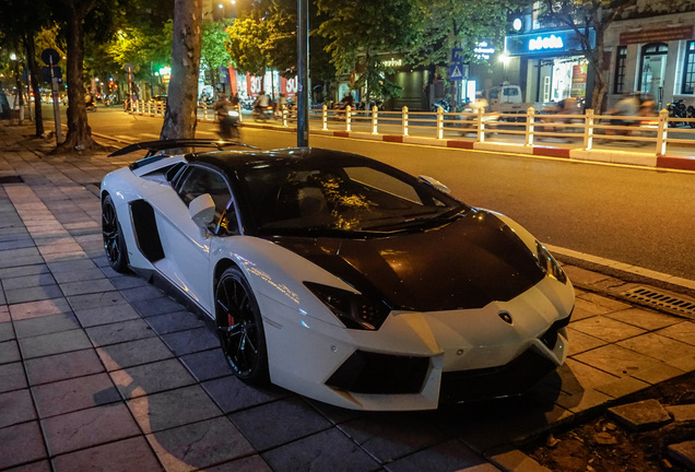 Lamborghini Aventador LP700-4 Roadster Novitec Torado