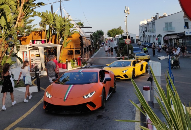 Lamborghini Aventador S LP740-4