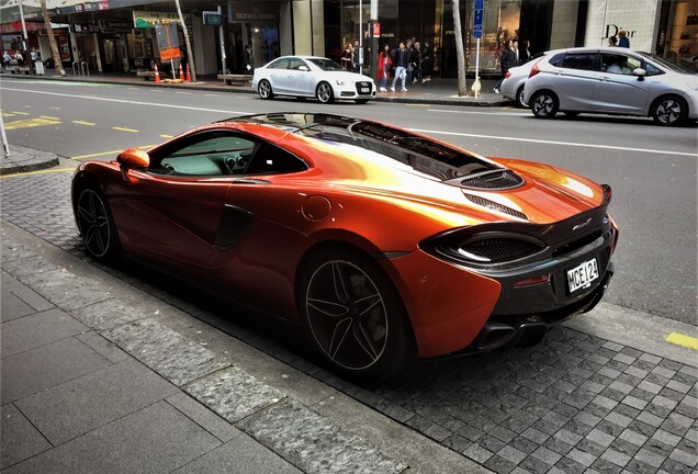 McLaren 570GT