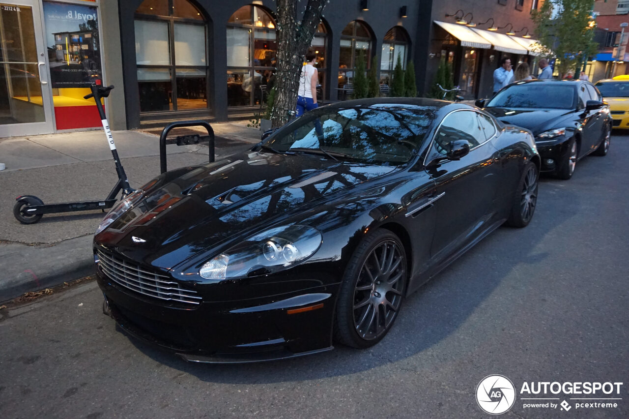 Aston Martin DBS