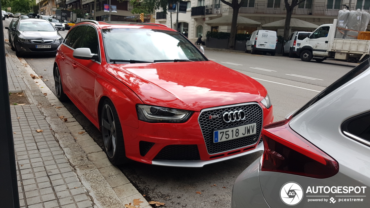 Audi RS4 Avant B8