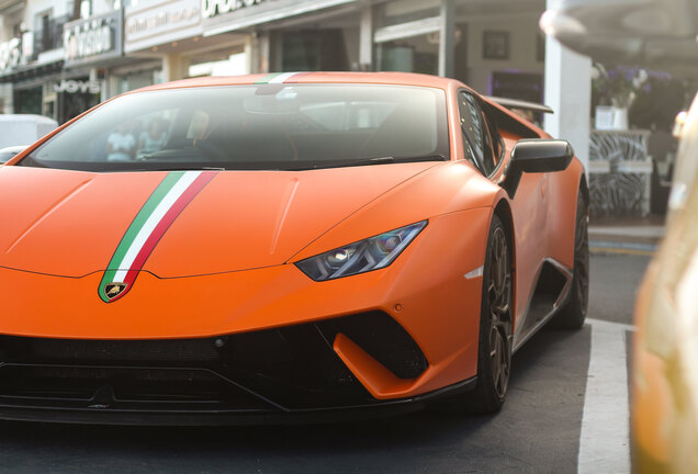 Lamborghini Huracán LP640-4 Performante