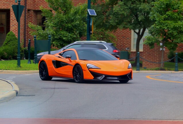 McLaren 570S