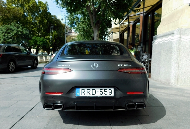 Mercedes-AMG GT 63 S X290