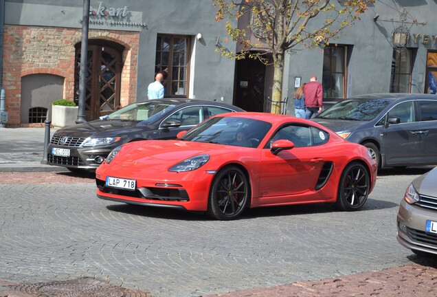 Porsche 718 Cayman GTS