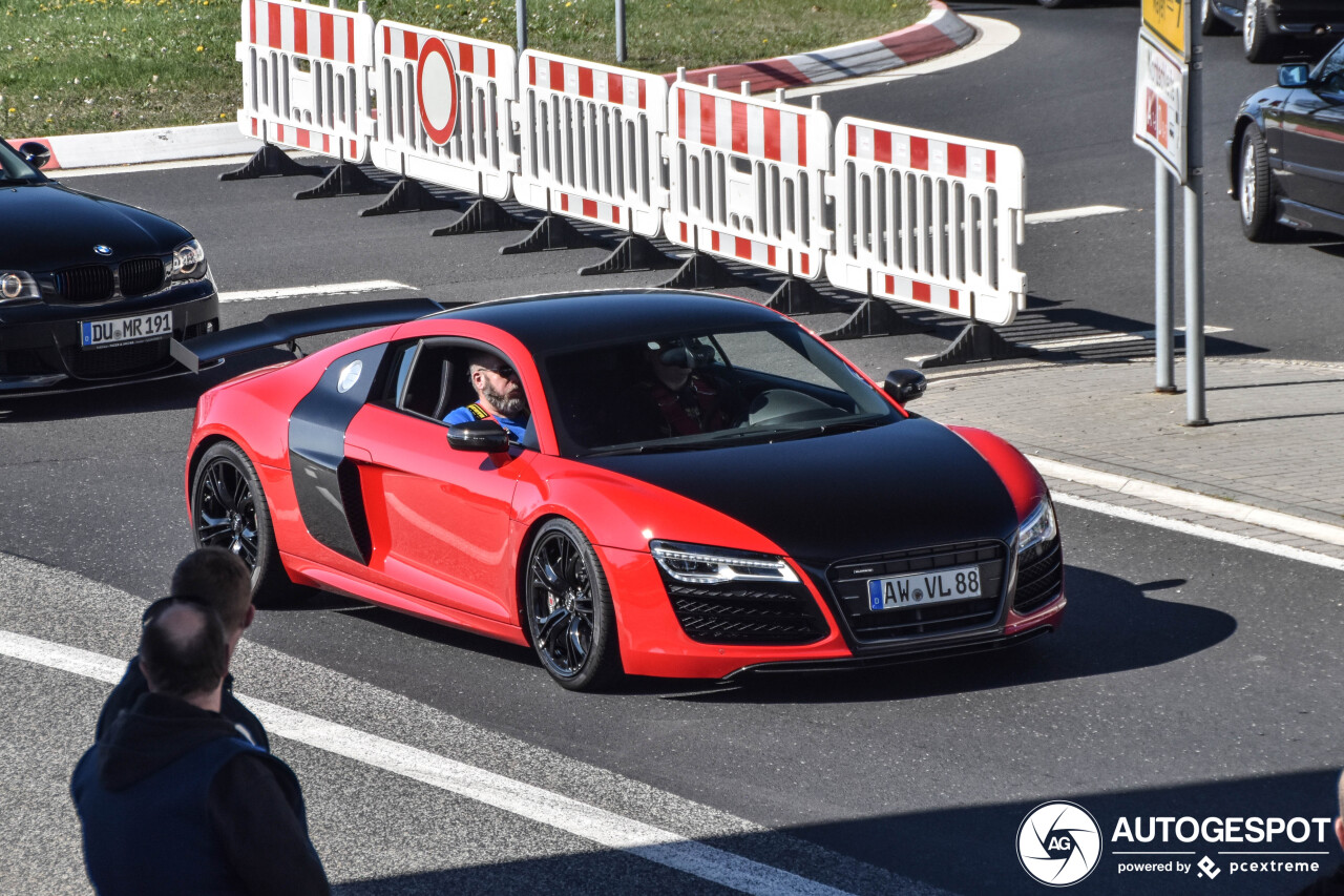 Audi R8 V10 2013