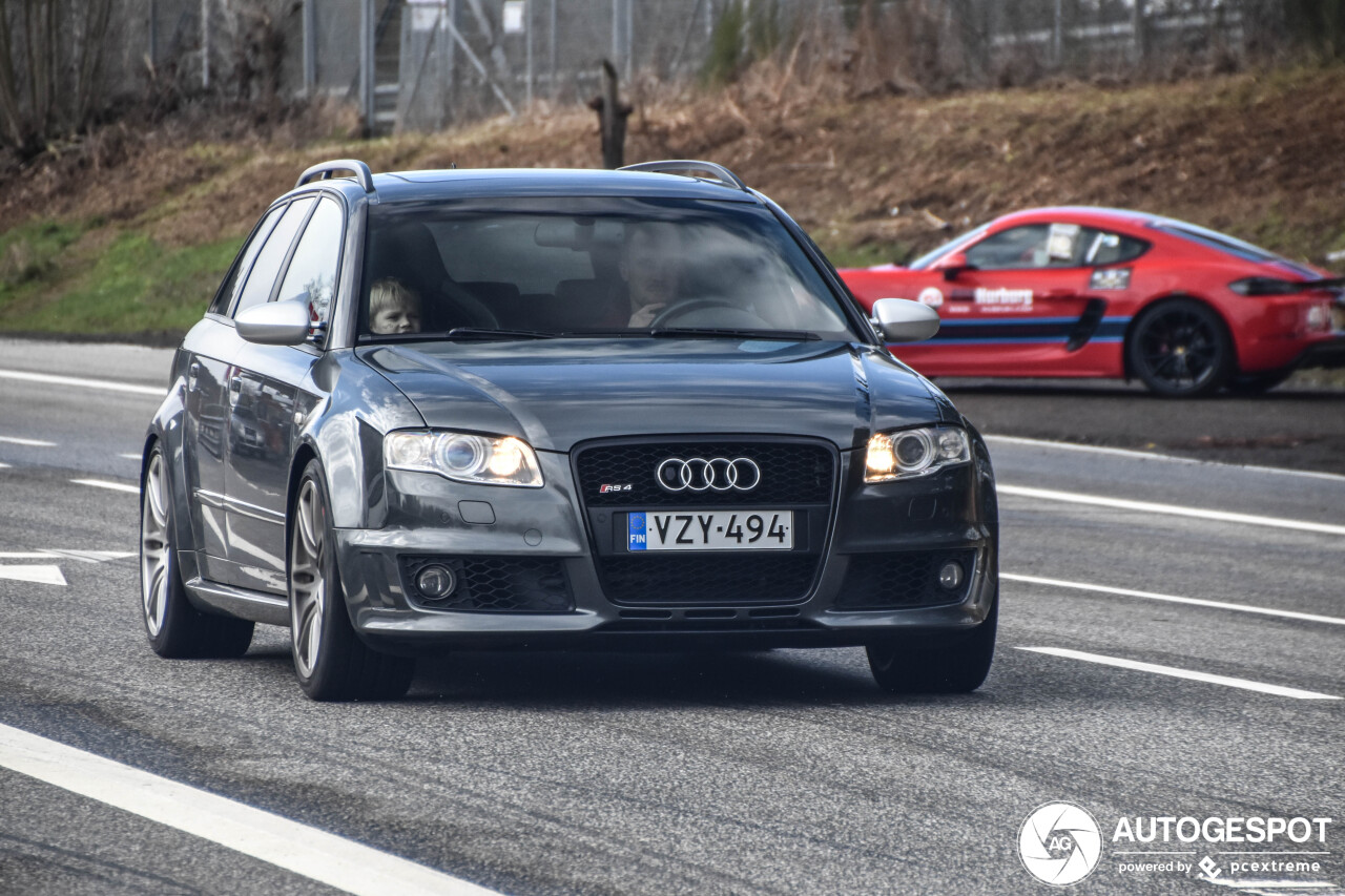 Audi RS4 Avant B7