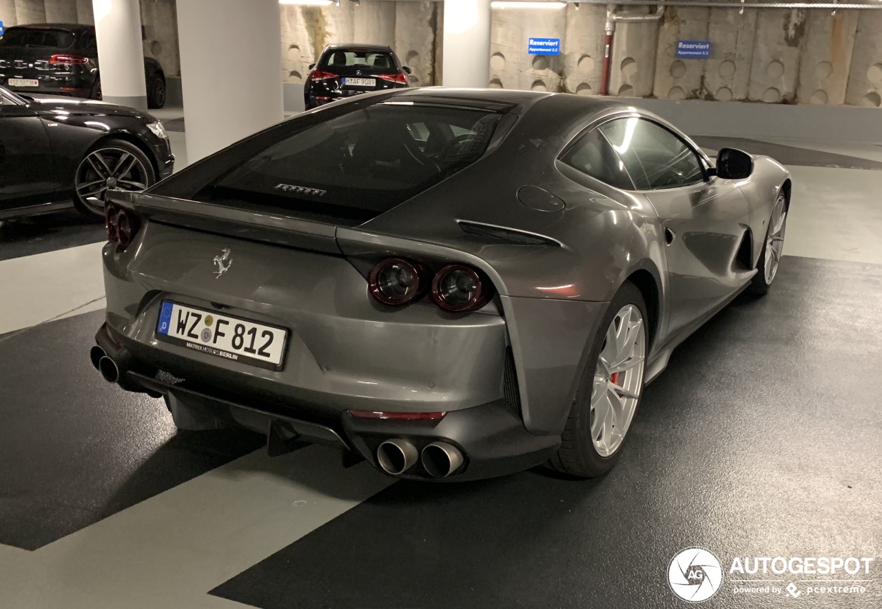 Ferrari 812 Superfast