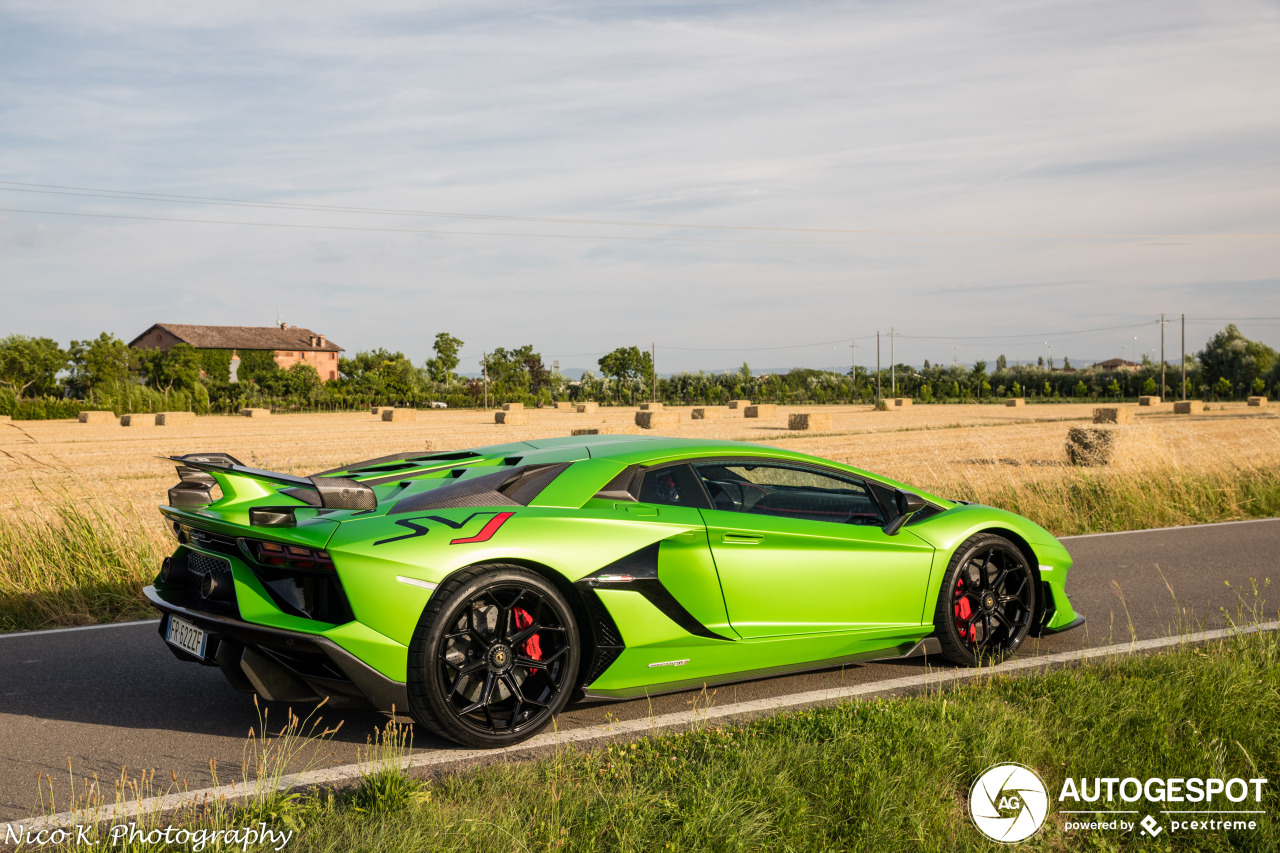 Lamborghini Aventador LP770-4 SVJ